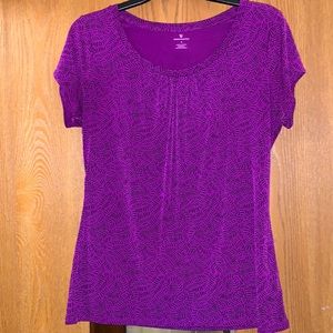 Worthington women’s v neck top, M